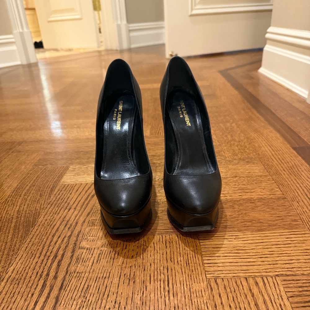 Yves Saint Laurent Black Leather Heels